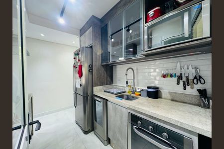 Apartamento à venda com 64m², 3 quartos e 1 vaga