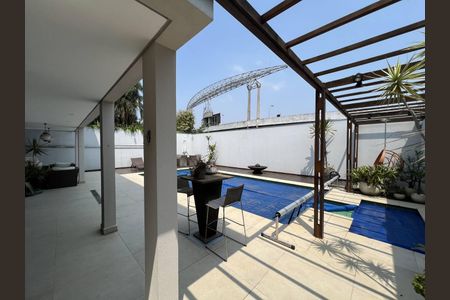 Casa à venda com 400m², 4 quartos e 4 vagas