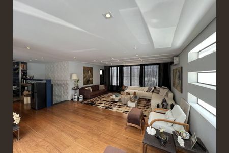 Casa à venda com 400m², 4 quartos e 4 vagas