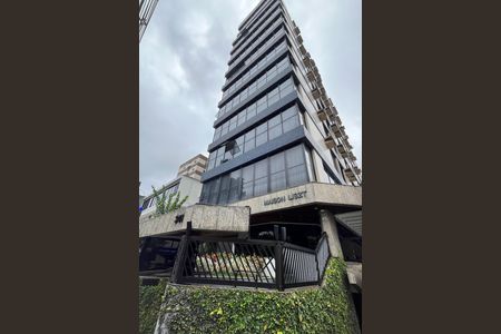 Apartamento para alugar com 189m², 3 quartos e 1 vaga Apartamento para alugar com 189m², 3 quartos e 1 vagaFachada