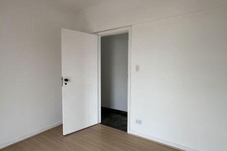 Apartamento para alugar com 189m², 3 quartos e 1 vaga Apartamento para alugar com 189m², 3 quartos e 1 vagaQuarto 1