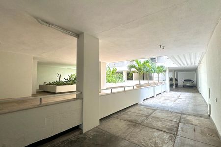 Apartamento à venda com 309m², 5 quartos e 3 vagas