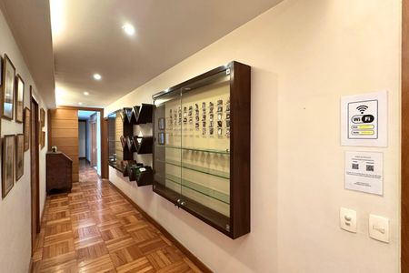 Apartamento à venda com 309m², 5 quartos e 3 vagas