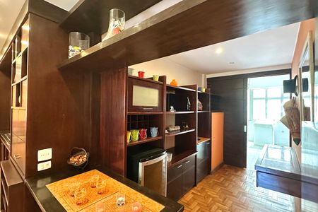 Apartamento à venda com 309m², 5 quartos e 3 vagas