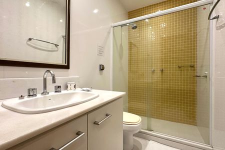 Apartamento à venda com 309m², 5 quartos e 3 vagas