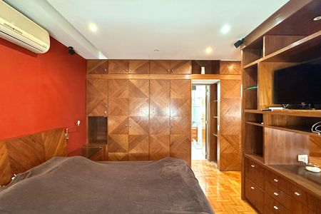 Apartamento à venda com 309m², 5 quartos e 3 vagas