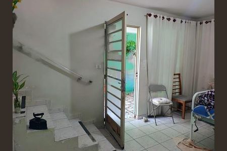 Casa à venda com 3 quartos, 136m² em Cidade das Flores, Osasco