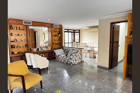 Casa à venda com 5 quartos, 431m² em Barra da Tijuca, Rio de Janeiro