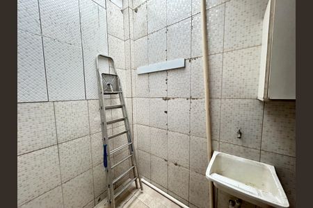 Casa para alugar com 72m², 2 quartos e 1 vagaÁrea de Serviço