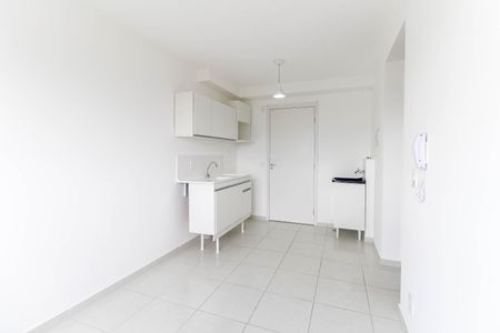 Apartamento para alugar com 32m², 2 quartos e sem vagaSala - Cozinha