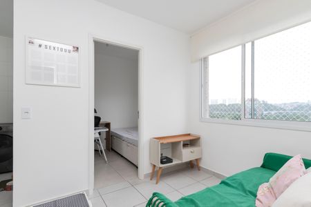 Sala de apartamento para alugar com 2 quartos, 34m² em Santo Amaro, São Paulo