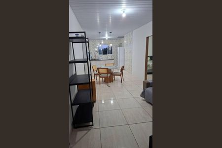 Casa para alugar com 60m², 2 quartos e sem vagaSala