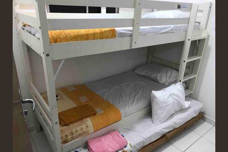 Casa para alugar com 2 quartos, 60m² em Banco de Areia, Mesquita