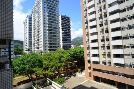 Vista da Varanda de apartamento para alugar com 2 quartos, 66m² em Barra da Tijuca, Rio de Janeiro