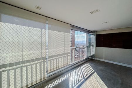 Apartamento para alugar com 136m², 3 quartos e 3 vagas Apartamento para alugar com 136m², 3 quartos e 3 vagasVaranda da Sala
