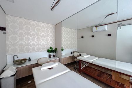 Apartamento para alugar com 136m², 3 quartos e 3 vagas Apartamento para alugar com 136m², 3 quartos e 3 vagasÁrea comum