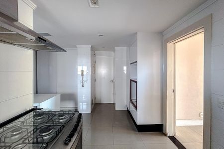 Apartamento para alugar com 136m², 3 quartos e 3 vagas Apartamento para alugar com 136m², 3 quartos e 3 vagasCozinha