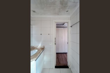 Apartamento para alugar com 136m², 3 quartos e 3 vagas Apartamento para alugar com 136m², 3 quartos e 3 vagasBanheiro da Suíte 1