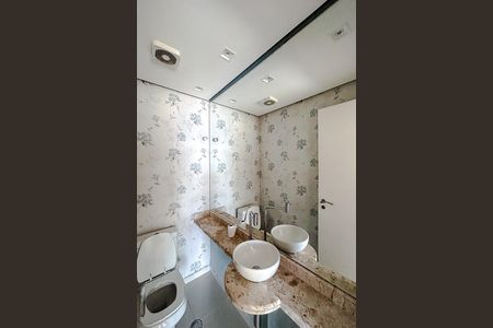 Apartamento para alugar com 136m², 3 quartos e 3 vagas Apartamento para alugar com 136m², 3 quartos e 3 vagasLavabo
