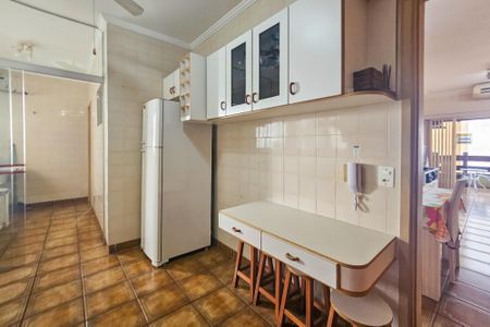 Apartamento para alugar com 160m², 3 quartos e 1 vaga