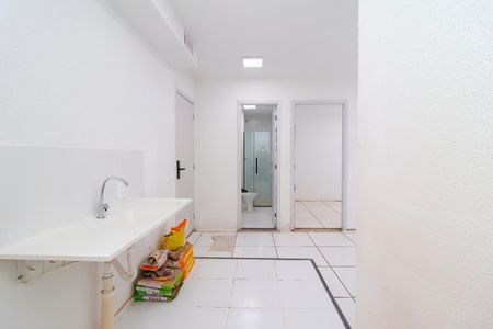 Apartamento para alugar com 40m², 2 quartos e sem vaga Apartamento para alugar com 40m², 2 quartos e sem vagaCozinha e Área de Serviço