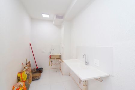 Apartamento para alugar com 40m², 2 quartos e sem vaga Apartamento para alugar com 40m², 2 quartos e sem vagaCozinha e Área de Serviço