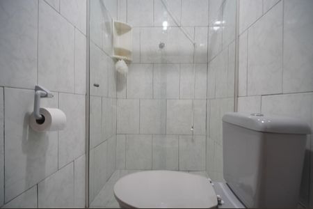 Casa à venda com 65m², 1 quarto e 2 vagasBanheiro