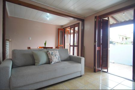 Casa à venda com 65m², 1 quarto e 2 vagassala