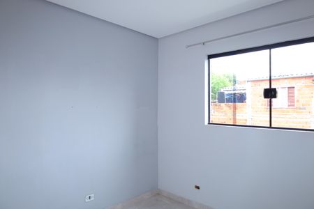 Quarto 1 de casa para alugar com 2 quartos, 86m² em Jardim Senice, São Paulo