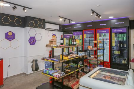 Apartamento para alugar com 40m², 2 quartos e sem vaga Apartamento para alugar com 40m², 2 quartos e sem vagaMini Mercado