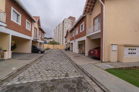 Casa de condomínio à venda com 100m², 3 quartos e 1 vagaÁrea comum