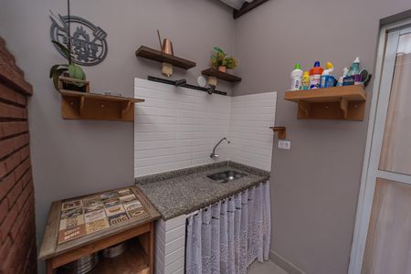 Casa de condomínio à venda com 100m², 3 quartos e 1 vagaÁrea gourmet