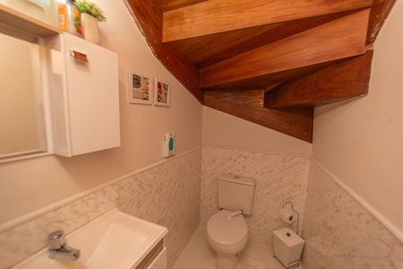 Casa de condomínio à venda com 100m², 3 quartos e 1 vagaLavabo