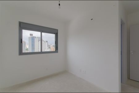 Apartamento à venda com 146m², 4 quartos e 2 vagasSuíte 2
