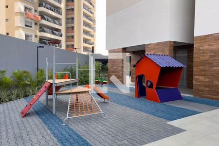 Apartamento à venda com 146m², 4 quartos e 2 vagasÁrea comum - Playground