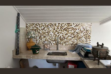 Casa de condomínio à venda com 320m², 4 quartos e 3 vagasCozinha