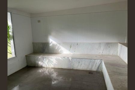 Casa de condomínio à venda com 320m², 4 quartos e 3 vagasÁrea externa