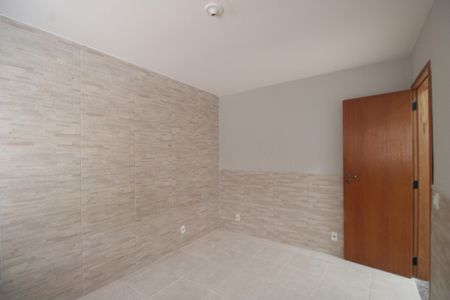 Quarto de kitnet/studio para alugar com 1 quarto, 55m² em Curicica, Rio de Janeiro