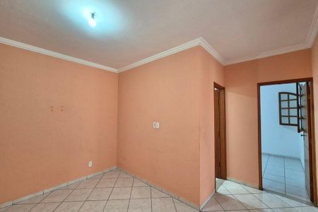 Sala de casa para alugar com 2 quartos, 144m² em Jardim Santa Amalia, Campinas