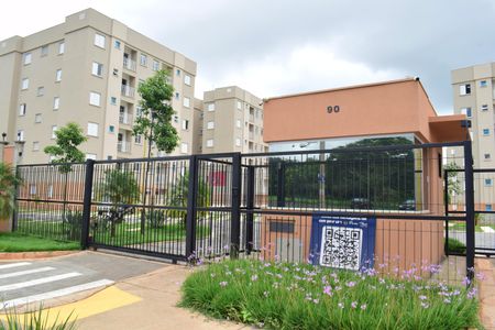 Apartamento para alugar com 52m², 2 quartos e 1 vagaFachada e portaria