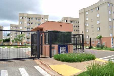 Apartamento para alugar com 52m², 2 quartos e 1 vagaFachada e portaria