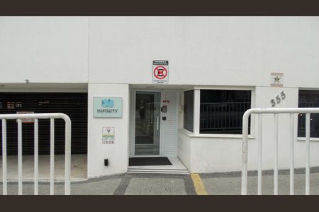 Apartamento à venda com 37m², 1 quarto e 1 vagaFachada e portaria