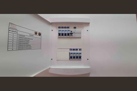 Apartamento à venda com 37m², 1 quarto e 1 vagaQuadro de Luz