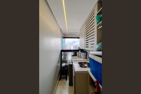 Apartamento à venda com 84m², 2 quartos e 1 vagaÁrea de Serviço