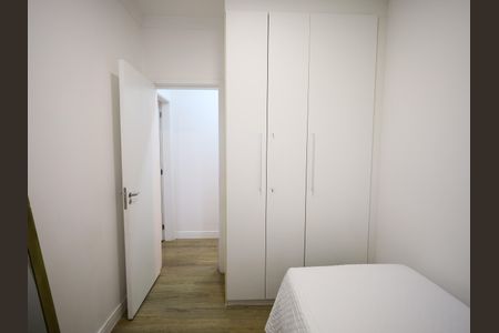 Quarto 2 de apartamento para alugar com 2 quartos, 48m² em Novo Osasco, Osasco