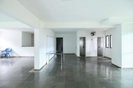 Apartamento à venda com 55m², 2 quartos e 1 vaga