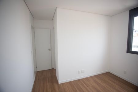 Apartamento para alugar com 150m², 3 quartos e 2 vagas Apartamento para alugar com 150m², 3 quartos e 2 vagasSuite