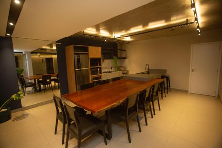 Apartamento para alugar com 150m², 3 quartos e 2 vagas Apartamento para alugar com 150m², 3 quartos e 2 vagasArea comum