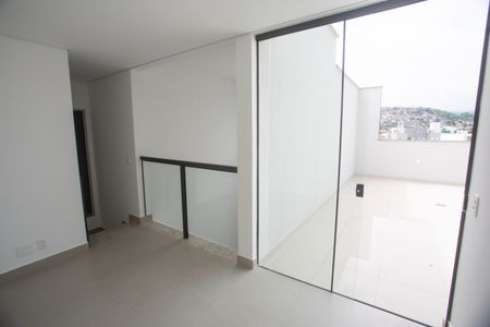 Apartamento para alugar com 150m², 3 quartos e 2 vagas Apartamento para alugar com 150m², 3 quartos e 2 vagasCobertura