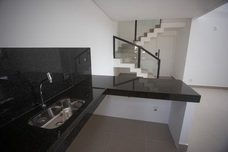 Apartamento para alugar com 150m², 3 quartos e 2 vagas Apartamento para alugar com 150m², 3 quartos e 2 vagasCozinha